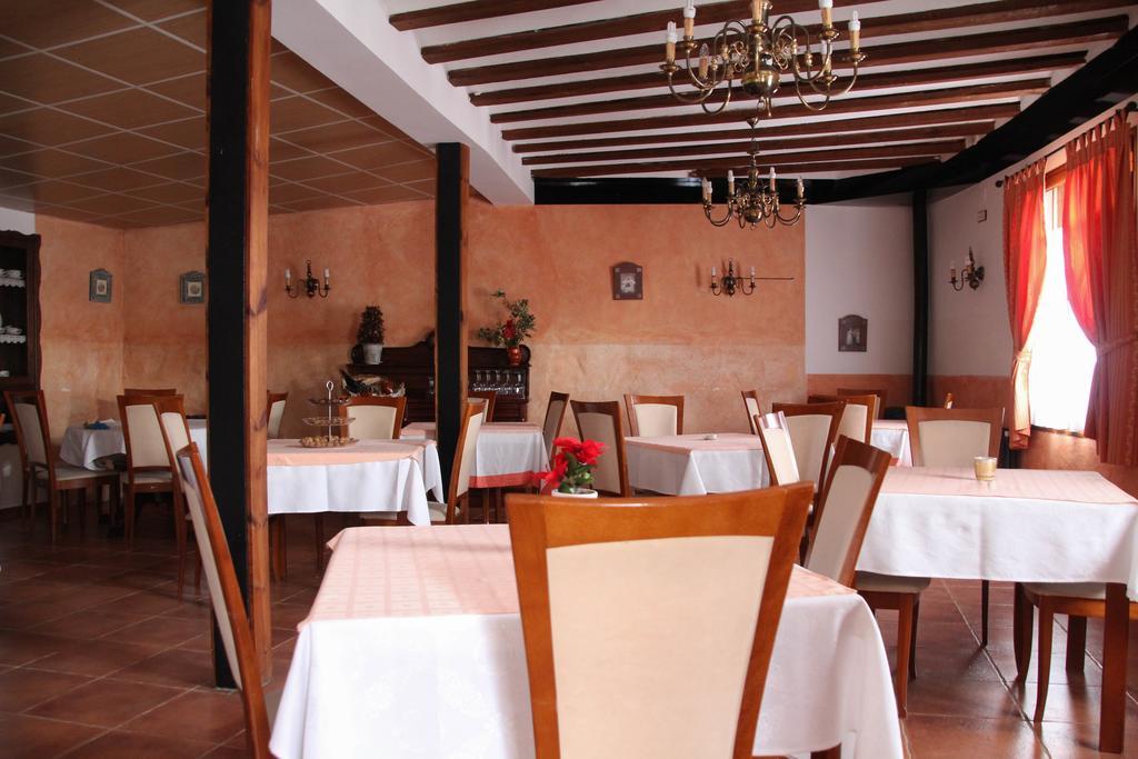 La Casa Del Maestro ξενώνας Tardelcuende Εξωτερικό φωτογραφία